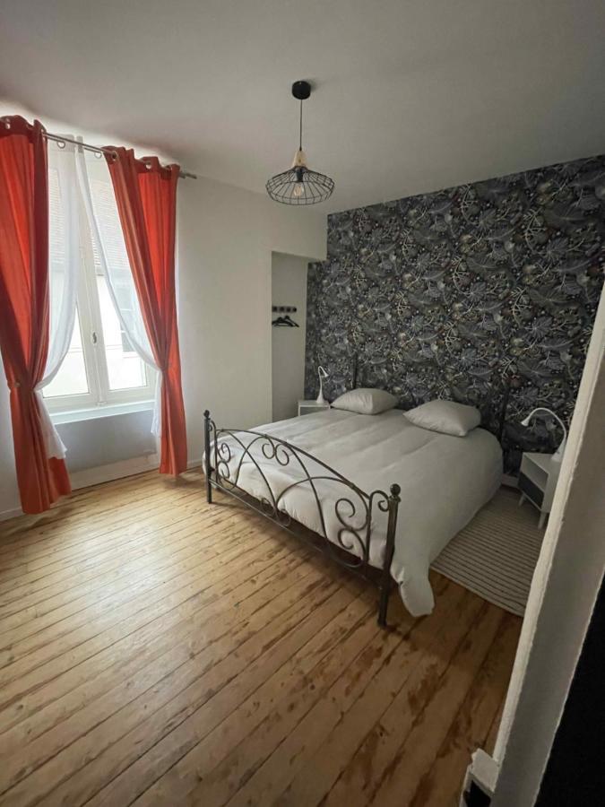 Gite Les Domaines Apartment Avallon Bagian luar foto